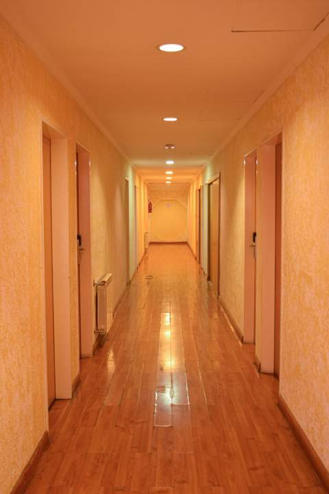 Pasillo de habitaciones Hotel Mónaco