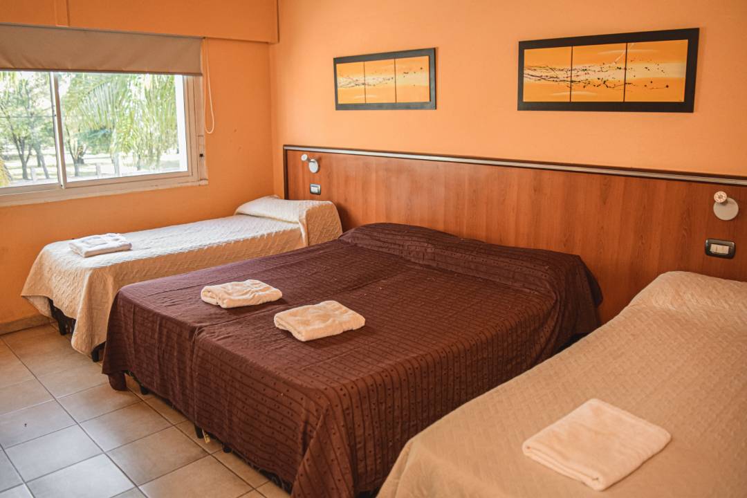 Room 8